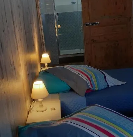 Alojamento de Acomodação e Pequeno-almoço D'hotes Nilautpala Dreams
