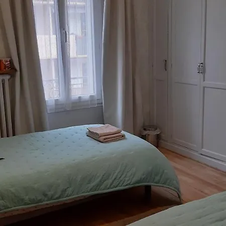 D'hotes Nilautpala Dreams Bed and breakfast